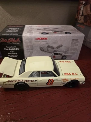 Dale Earnhardt Action Legendary Series 1/24 Primera victoria de asfalto 1964 Chevelle Foto 1 de 3