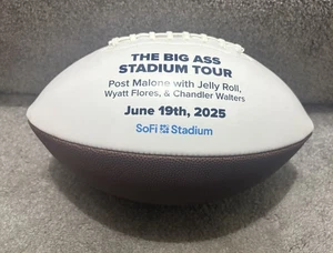 Post Malone Jelly Roll Big A** Stadium Tour Sofi Stadium Logo Football 19.06.2025 - Bild 1 von 5