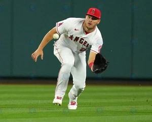 8x10 Photo MIKE TROUT Los Angeles Anaheim Angels MVP - Picture 1 of 1