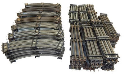 Vintage Lionel 3 Rail Curved & Straight Track - 130 pcs! - Image 1 of 4
