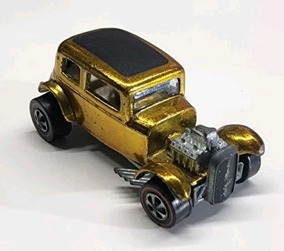 Hot Wheels Redline Gold con interior blanco clásico 32 Ford Vicky 1/64 diecast Foto 1 de 4