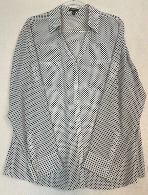 Blusa Expressv blanca y negra pequeña lunares XL cuello en V mangas enrollables hasta 3/4 Foto 1 de 4