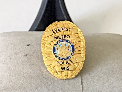 EVEREST METRO полиции Висконсин мини значок галстук лацкан шляпа заколка - Изображение 1 из 4
