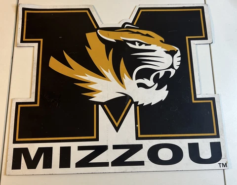 UNIVERSITY OF MISSOURI MIZZOU Tigers Team Magnet Cover