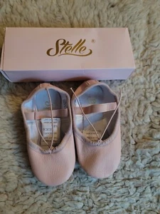 STELLE Ballet Dance Shoes Slippers Toddler Size 7 MT/155MM - Picture 1 of 4