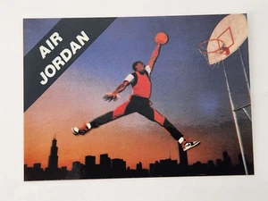 Tarjeta promocional Michael Jordan 1989-90 Air Jordan Nike Chicago Bulls logotipo JUMPMAN casi nueva - Imagen 1 de 9