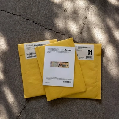 WINDOWS SERVER 2025 RDS 50 User CAL – SEALED | USA Stock | Fast Shipping | - Image 1 of 3