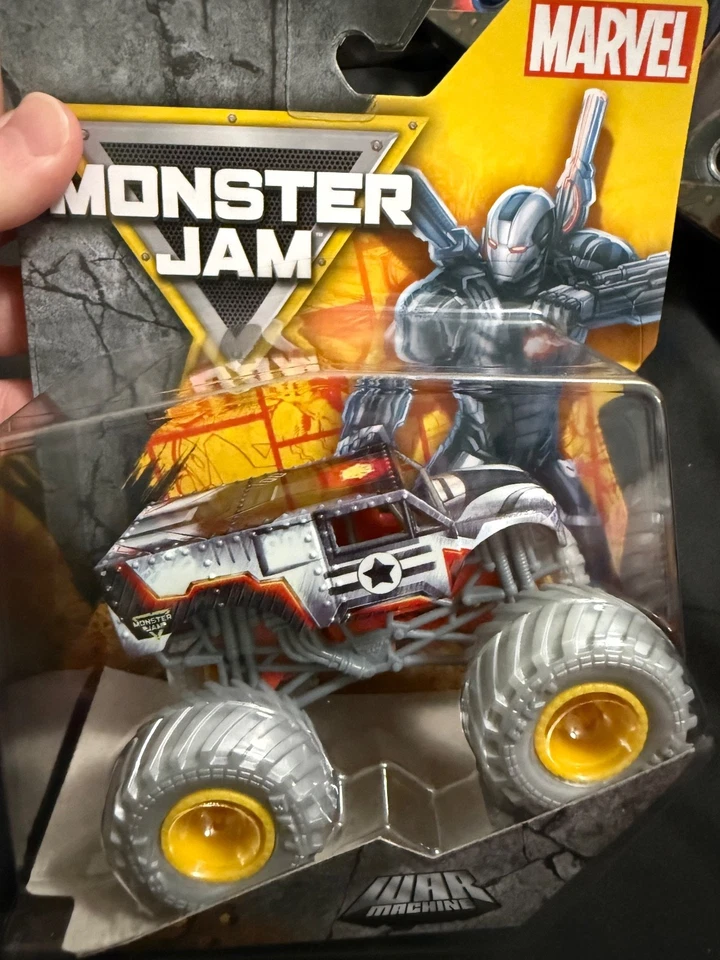 series 5 marvel monster jam 1:64 war machine truck - Image 1 of 1