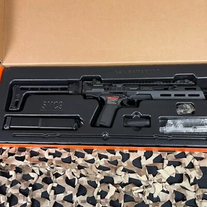 NEW G&G Armament SMC 9 Gas Blow Back Airsoft Rifle - Black (GAS-SMC-9MM-BBB-UCM) - Picture 1 of 6