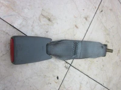 Cinturón de seguridad trasero izquierdo Mitsubishi Galant 1999-2003 hebilla Foto 1 de 4