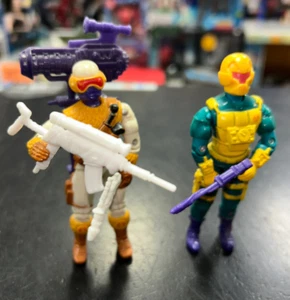 Lotto 2 figurine GI Joe vintage 1991 Snow Serpent Sludge Viper quasi complete Hasbro - Foto 1 di 9