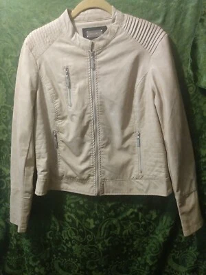 Chaqueta de cuero sintético beige para mujer marca JOUJOU talla XL (se ajusta como L) en excelente estado Foto 1 de 4