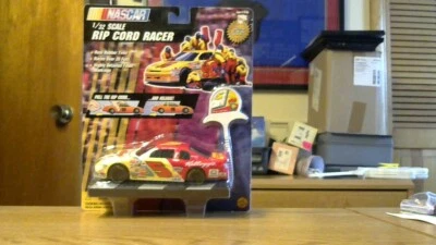 Toy Biz Nascar 1997 1/32 Rip Cord Racer Kellogg's #5 Terry Labonte en paquete hallazgo raro Foto 1 de 4