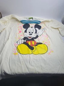 Vintage 90's Mickey Mouse T-Shirt Size L - Picture 1 of 3