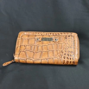 Jessica Simpson wristlet wallet - Picture 1 of 8