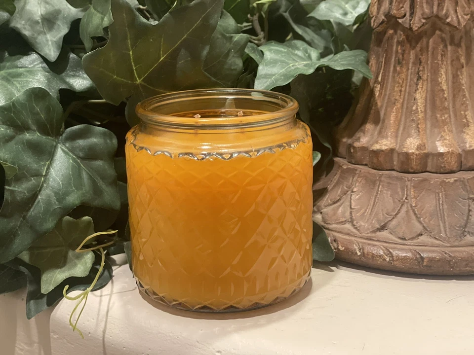 RARO! Nuevo 16oz. VELA CAÑÓN DORADA MEDIANA - Naranja Fresca 🍊* Foto 1 de 1