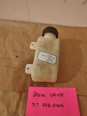 Tanque de combustible con tapa Troy Bilt TB22 Foto 1 de 3