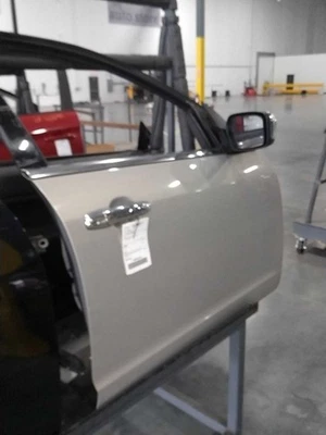 Puerta delantera de pasajero sin orificios de moldura laterales para 06-12 FUSION 486901 Foto 1 de 4