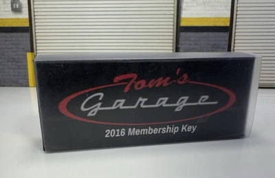 Toms 车库/GMP 1/18 比例 2016 年会员钥匙“收藏钥匙”  — 第 1/4 张图片