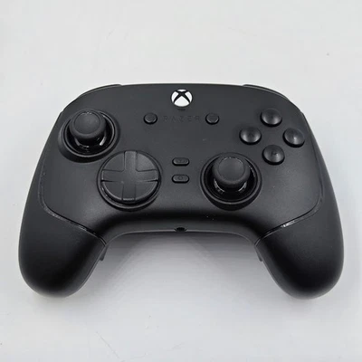 Razer Wolverine V3 TE RZ06-0521 Gaming Controller - Image 1 of 4