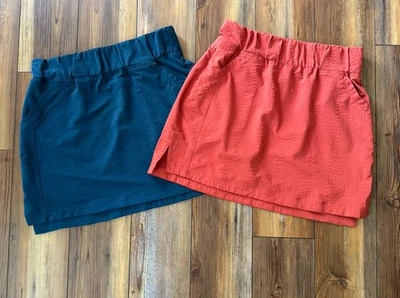 Lote de 2 faldas informales activas Title Nine para mujer talla mediana Foto 1 de 4