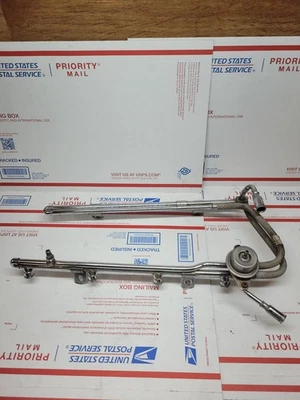 1992-1996 Ford F150 F250 Bronco 5.8 351 V8 Fuel Injection Rail F6TE 9F792 Nice!! - Image 1 of 4