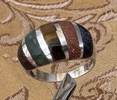 Anillo firmado de plata de ley 925 con incrustación de gema cúpula venta inmobiliaria premium talla 6,5 Foto 1 de 4