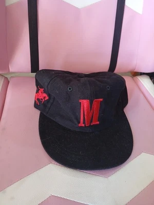 Sombrero Marlboro Vintage Años 90 Gorra Correa Trasera Ajustable Negro Cigarrillos Logo Adulto Foto 1 de 4