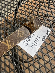 LOUIS VUITTON Monogram Initiales Arizona 30mm Reversible Belt 85 - Picture 1 of 5