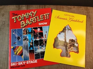 Lote de 2 libros de información de recuerdos de viaje de colección Wisconsin Dells Tommy Bartlett - Imagen 1 de 8