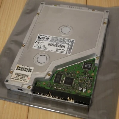 Quantum Bigfoot TX 8GB IDE 5.25 in. Hard Drive TX08A891 286123-001 - Tested 15 - Image 1 of 4