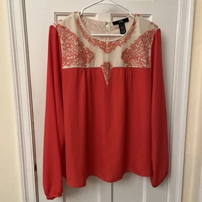 Женская шифоновая блузка BKE с вышивкой блестками большой размер - Изображение 1 из 4