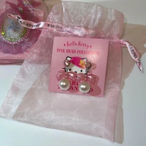 RARE! Tarina Tarantino × Hello kitty Kawaii Pink earring Sanrio mint F/S - Picture 1 of 5