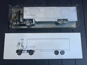 United Parcel Service UPS 40' Feeder Semi Truck L.E. 1/42 Diecast w/COA 1Z - Picture 1 of 10