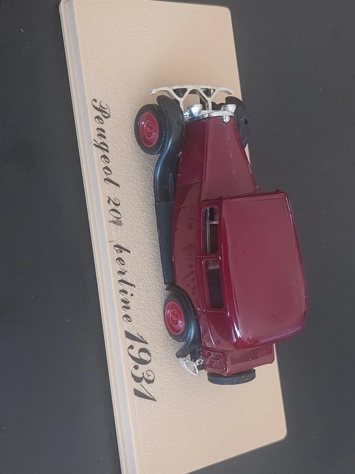 Peugeot 201 berline bordeaux 1931 Eligor réf 1046 échelle 1/43 - Photo 1/4