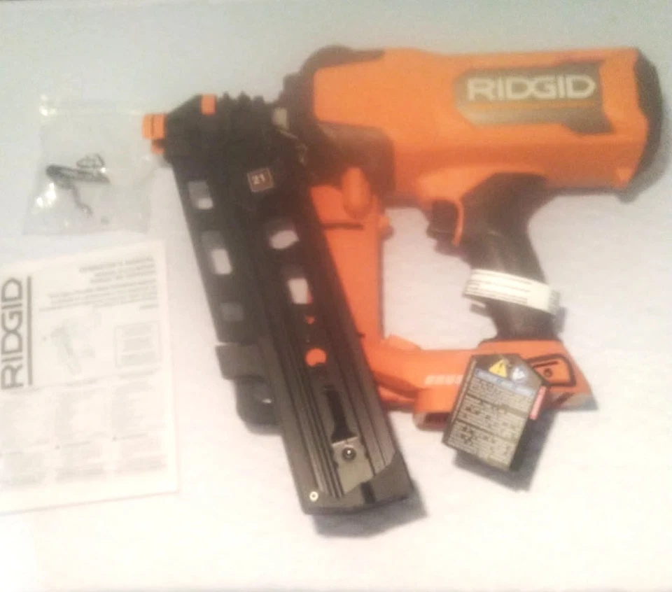 Clavadora de marcos Ridgid 18V sin escobillas 21 grados (solo herramienta) R09894 Foto 1 de 4