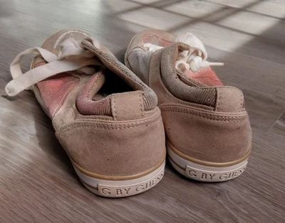 Zapatillas deportivas G By Guess Ggoulala para mujer tostadas/doradas bajas con cordones talla 10 Foto 1 de 4