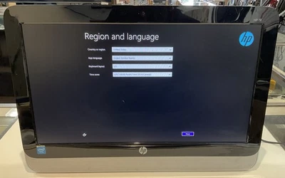 HP 19-2113W 19.5" 500GB Intel Celeron 2.41GHz 4GB All in One Win 8.1 - Image 1 of 4