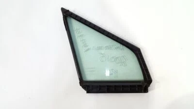 Vidrio de ventilación de puerta delantera izquierda OEM 2015 2016 2017 2018 2019 Subaru Legacy Foto 1 de 4