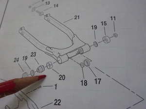 Vintage Harley Davidson FLT FXR OEM 47538-79 REAR FORK/SWINGARM TOLERANCE RING - Foto 1 di 5