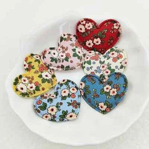 6 Pack of puffy cloth floral hearts - Crafts - SEW ON/GLUE ON - Picture 1 of 3