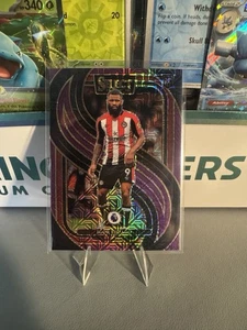 2024-25 Panini Select Premier League - Mezzanine - Igor Thiago #104 Red Ice (RC) - Bild 1 von 2