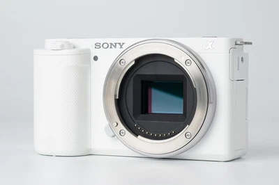 [Near Mint +++] Sony ZV-E10 White (Shutter count:2,949) from japan #3039A - Image 1 of 4