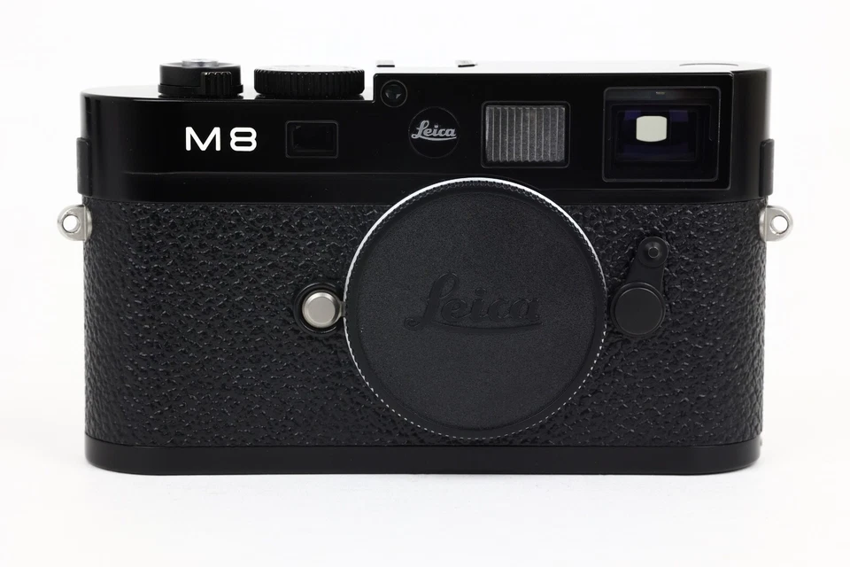 RARE Leica M8.2 10711 Black Paint Black Painted Approx. 8,600 Clicks Original Packaging Excellent - Image 1 of 1