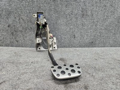 LEXUS IS300 2001-2005 ALTEZZA OEM PEDAL DE FRENO PALANCA SOPORTE MONTAJE Foto 1 de 4
