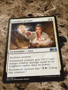 GAUNTLETS OF LIGHT Magic MTG M20 Core Set - Bild 1 von 2
