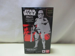 Bandai S.H. Figuarts Star Wars First Order Stormtrooper Shield Baton Figure - Picture 1 of 10
