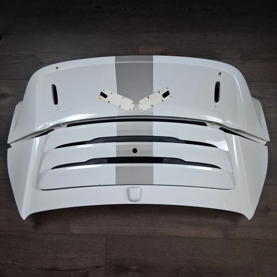 Conjunto maletero tapa motor trasero Porsche 991 911 Carrera Foto 1 de 4