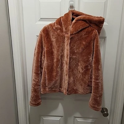 Chaqueta de piel sintética FOREVER 21 naranja óxido con capucha de gran tamaño para mujer talla grande Foto 1 de 4