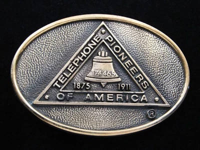 RG07164 VINTAGE 1978 **TELEPHONE PIONEERS OF AMERICA** SOLID BRASS BELT BUCKLE - Image 1 of 2